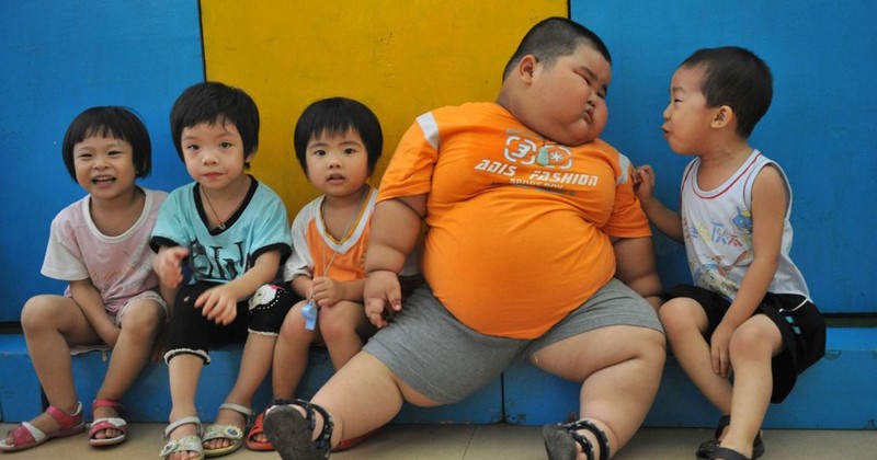 Un Enfant Pesant 60 Kg Du Blog De Jeremie Baldocchi Artiste Peintre Contemporain Francais Un Enfant Pesant 60 Kg Du Blog De Jeremie Baldocchi Artiste Peintre Contemporain Francais