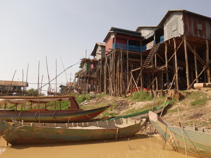 Cambodge: Village flottant Kompong Khleang et Phnom Kulen