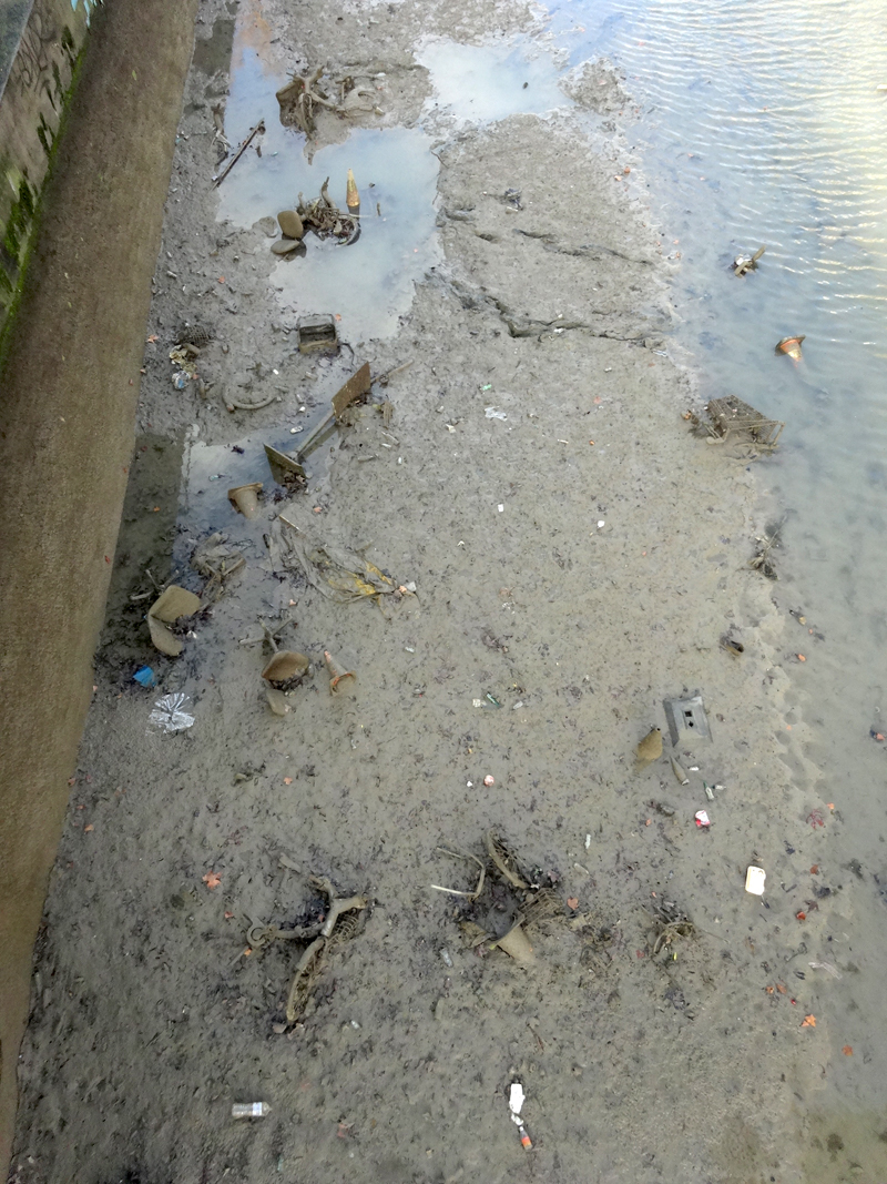 Nettoyage du Canal Saint Martin à Paris