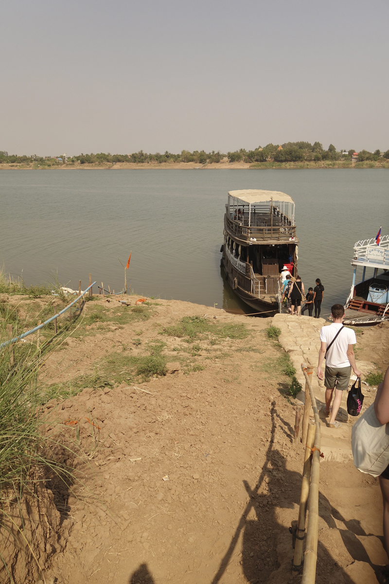 Mon voyage au Cambodge, Silk Island