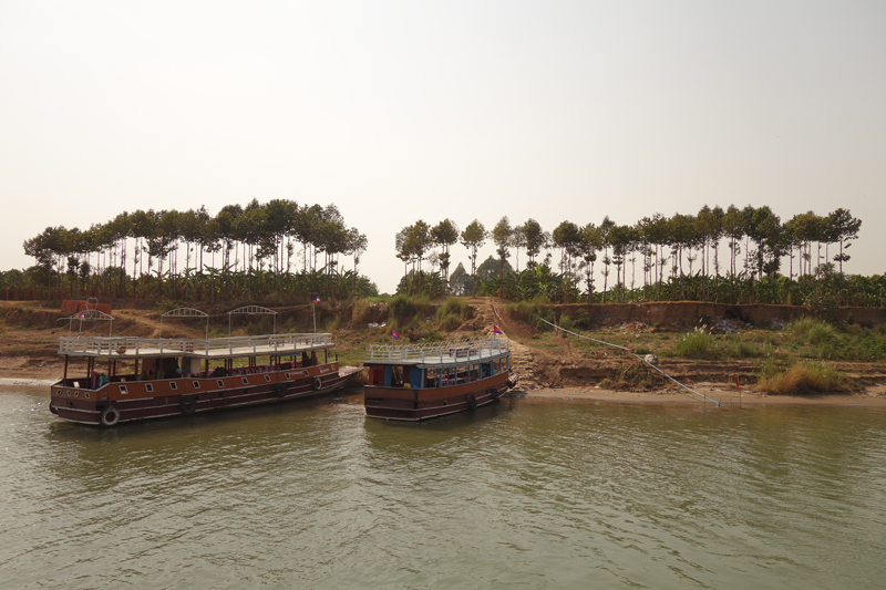 Mon voyage au Cambodge, Silk Island