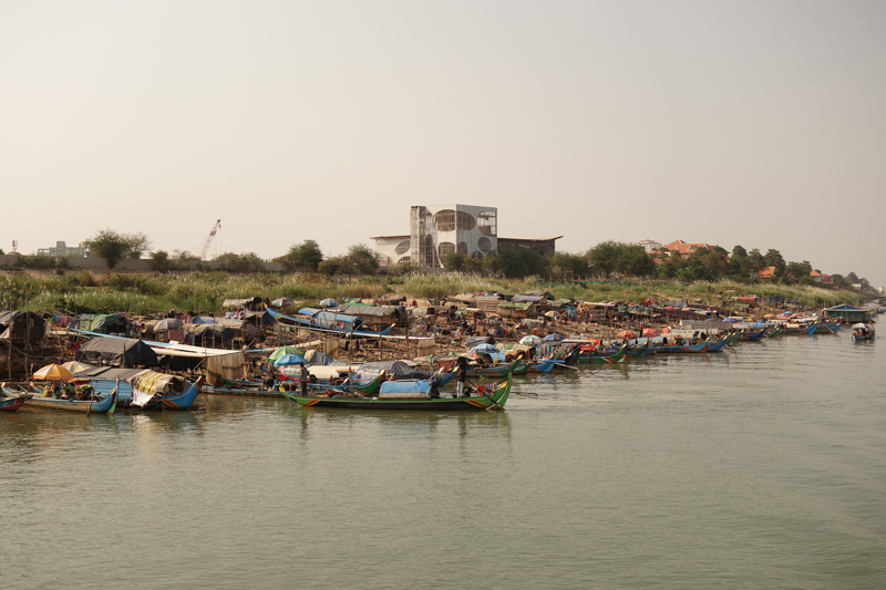 Mon voyage au Cambodge, Silk Island