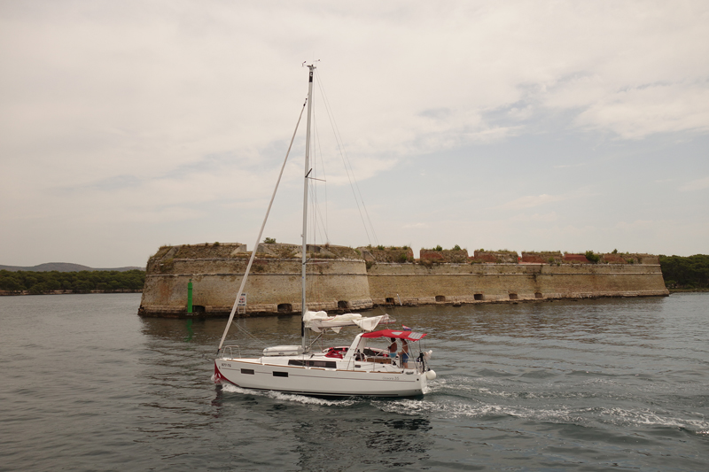 Mon voyage sur l'île Prvic au village Prvic Luka en Croatie