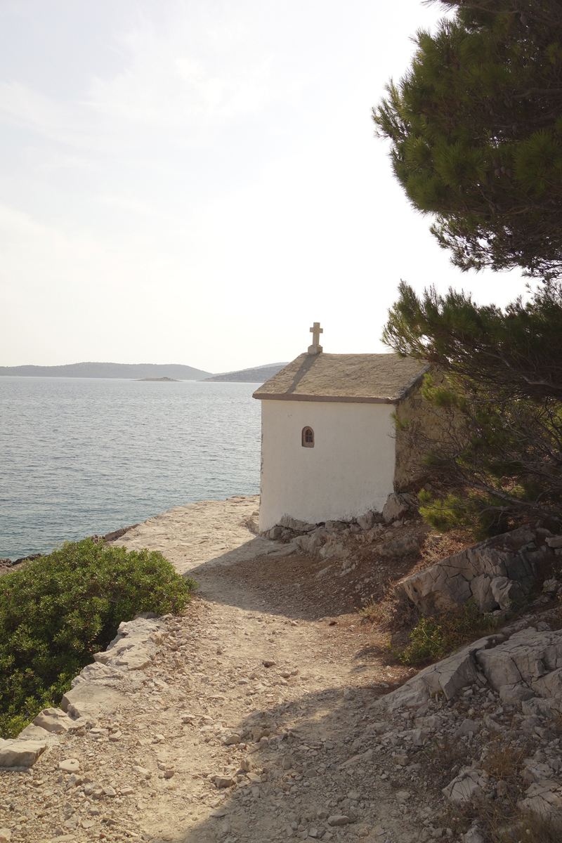 Mon voyage sur l'île Prvic au village Prvic Luka en Croatie