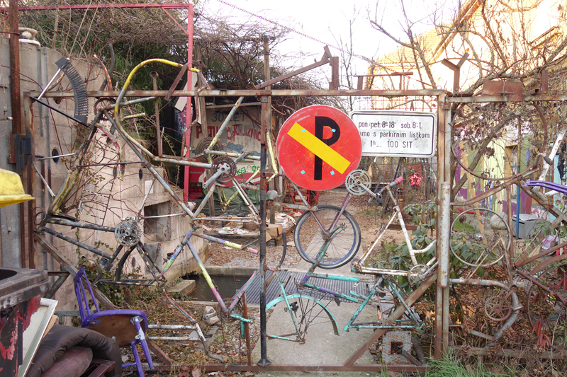 Mon voyage au Squat d'artistes Metelkova à Ljubljana en Slovénie