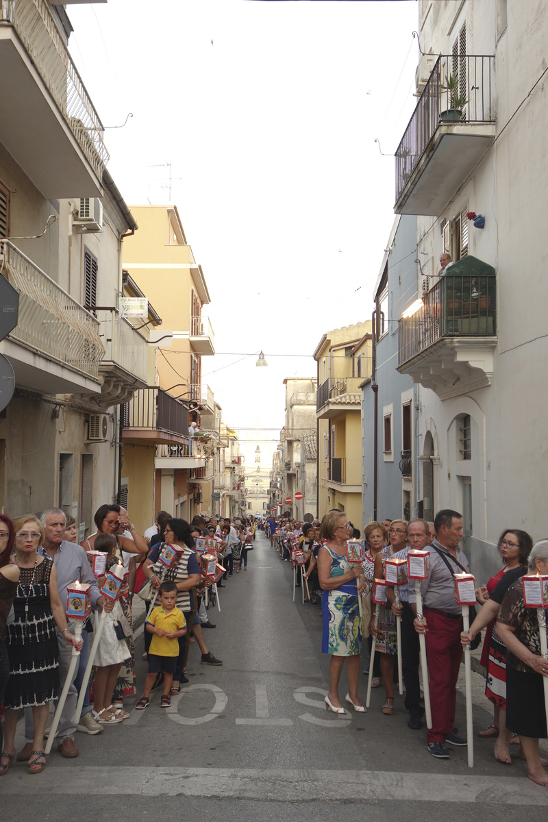 Voyage en Sicile à Ragusa Nuova et Ragusa Ibla Procession San Giovanni