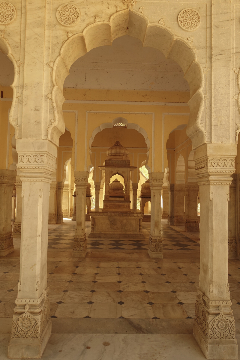 Mon voyage à Jaipur en Inde Cénotaphes de Gaitor Royal Gaitor Tumbas