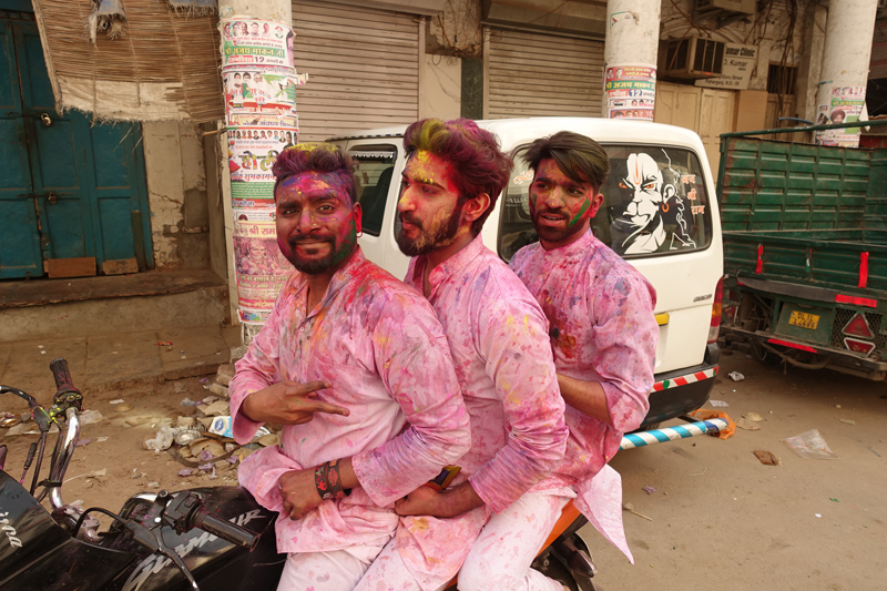 Mon voyage à Delhi en Inde Fête des couleurs Holi