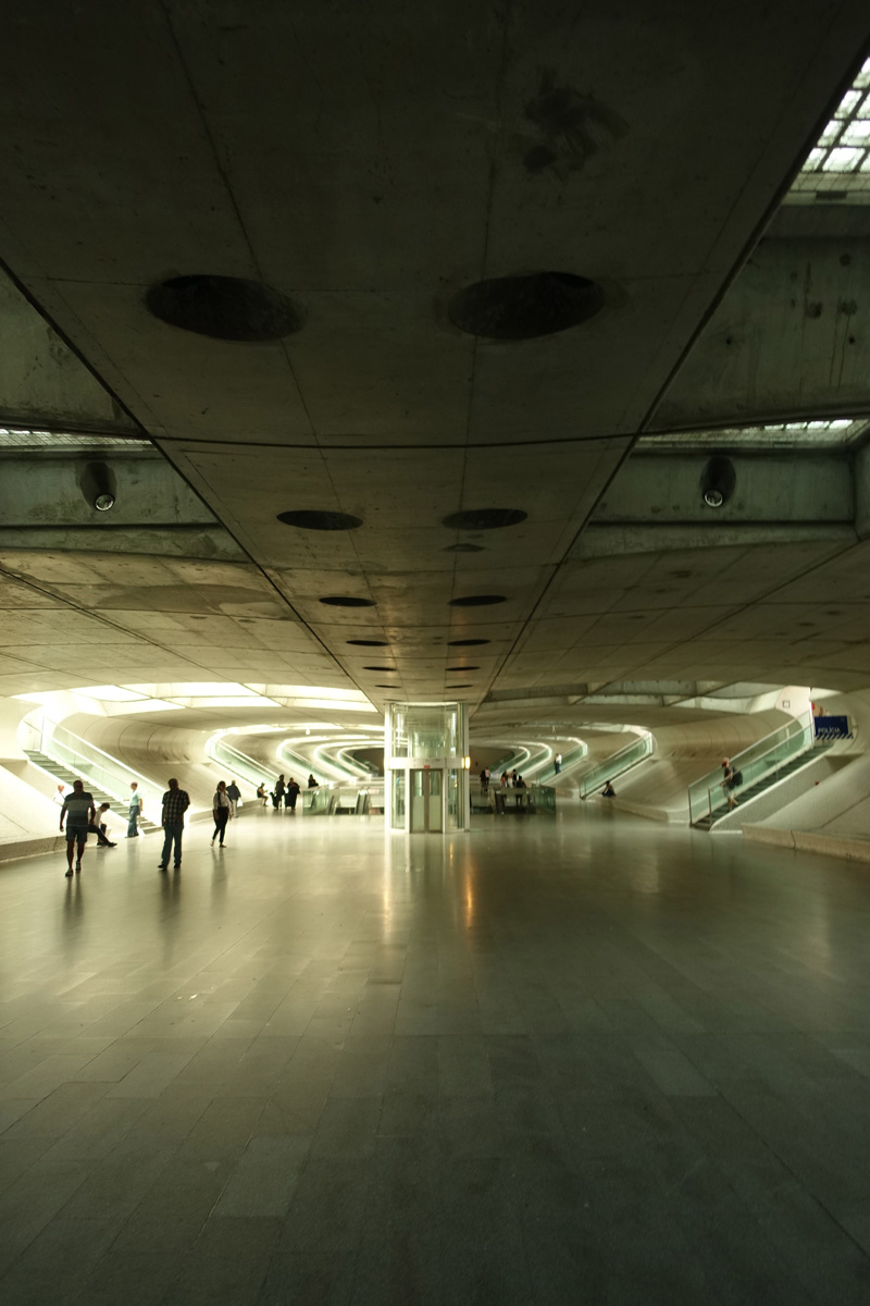 Mon voyage au Village Olympique et la gare Oriente à Lisbonne au Portugal