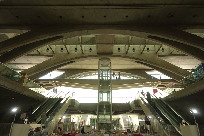 Mon voyage au Village Olympique et la gare Oriente à Lisbonne au Portugal