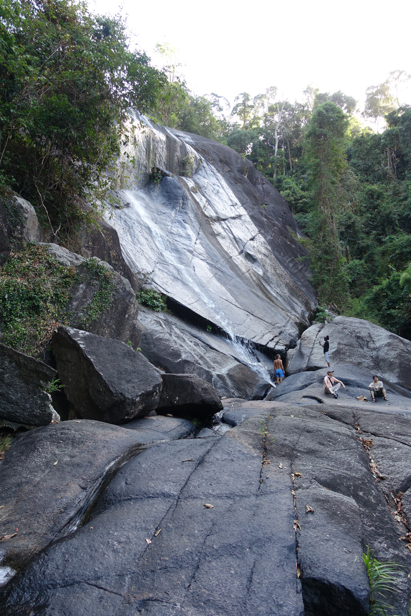 Mon voyage à la Cascade Telaga Tujuh sur l’île de Langkawi en Malaisie