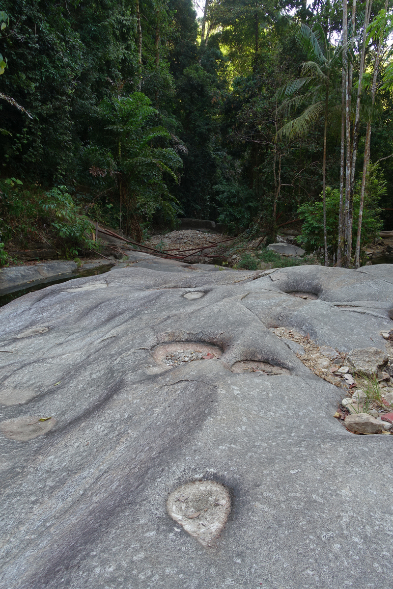 Mon voyage à la Cascade Telaga Tujuh sur l’île de Langkawi en Malaisie