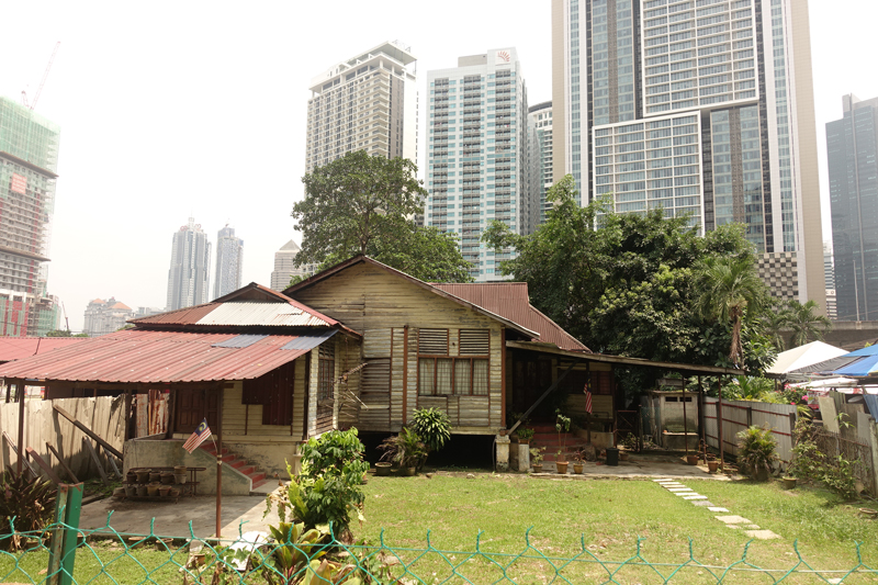 Mon voyage dans le quartier Kampung Baru à Kuala Lumpur en Malaisie