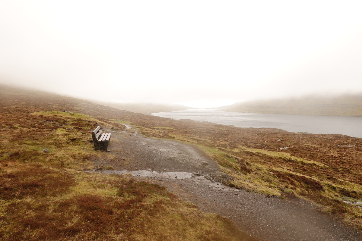 Lac Sørvágsvatn / Leitisvatn sur l’île Vágar des Îles Féroé