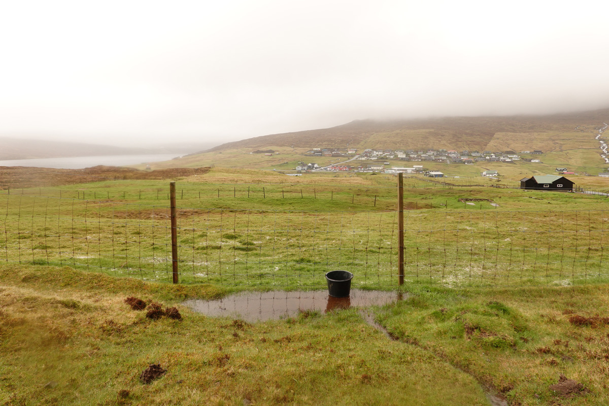 Lac Sørvágsvatn / Leitisvatn sur l’île Vágar des Îles Féroé