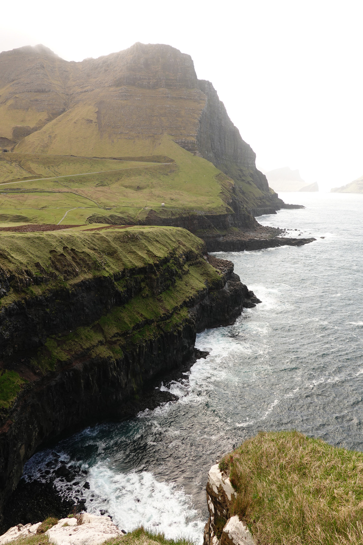 Mon voyage au village de Gásadalur sur l’île Vágar des Îles Féroé