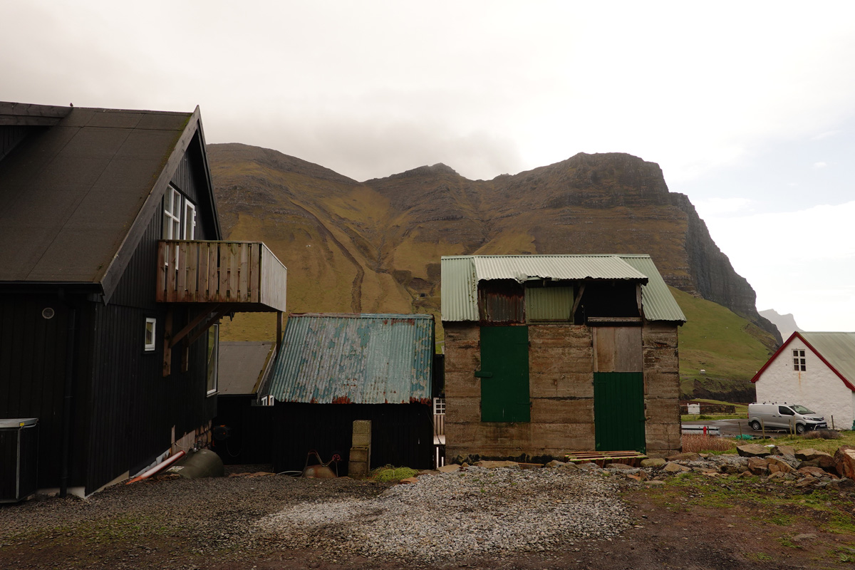 Mon voyage au village de Gásadalur sur l’île Vágar des Îles Féroé