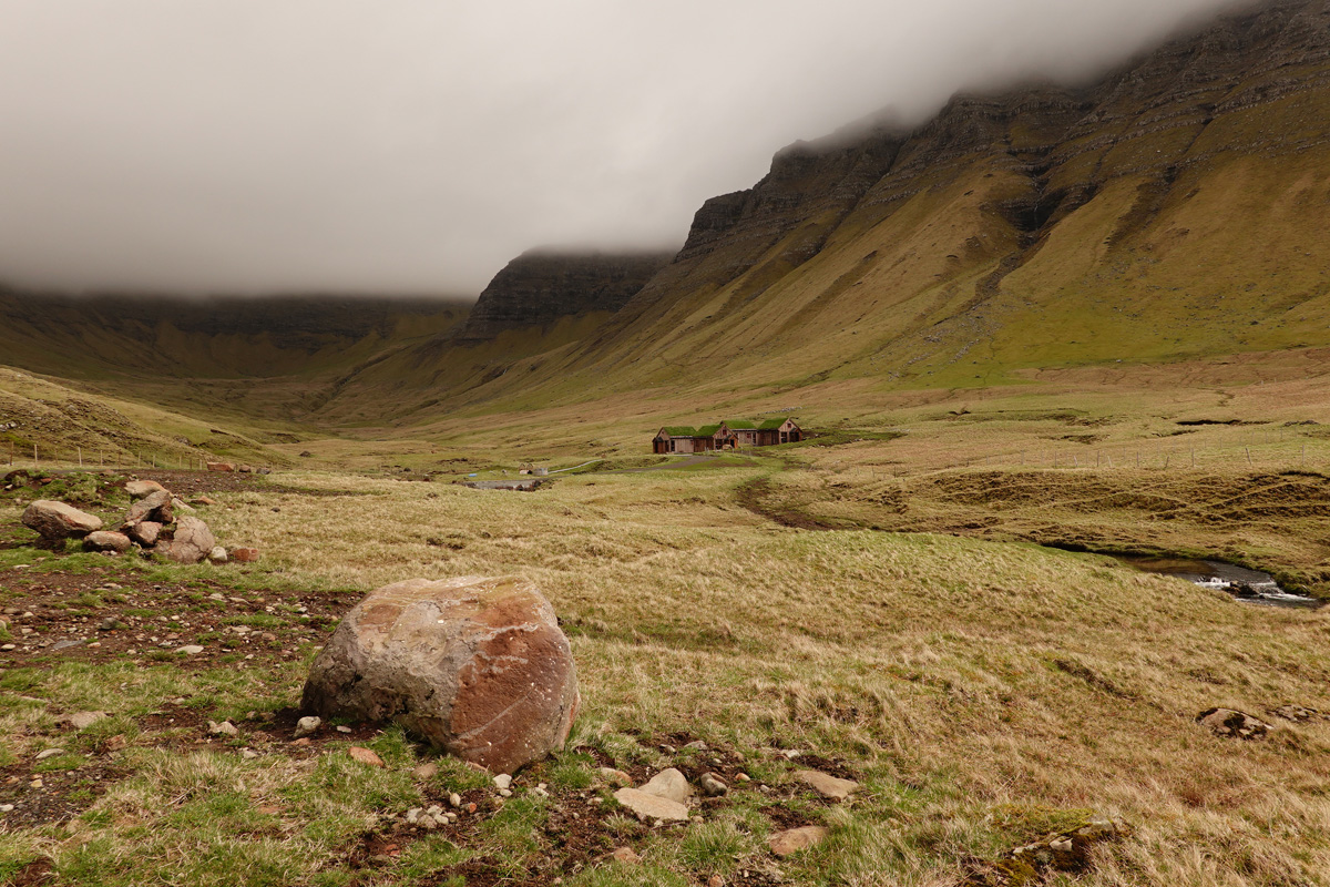 Mon voyage au village de Gásadalur sur l’île Vágar des Îles Féroé