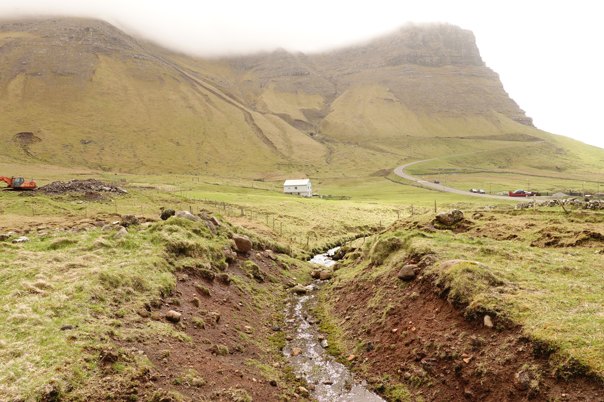 Mon voyage au village de Gásadalur sur l’île Vágar des Îles Féroé