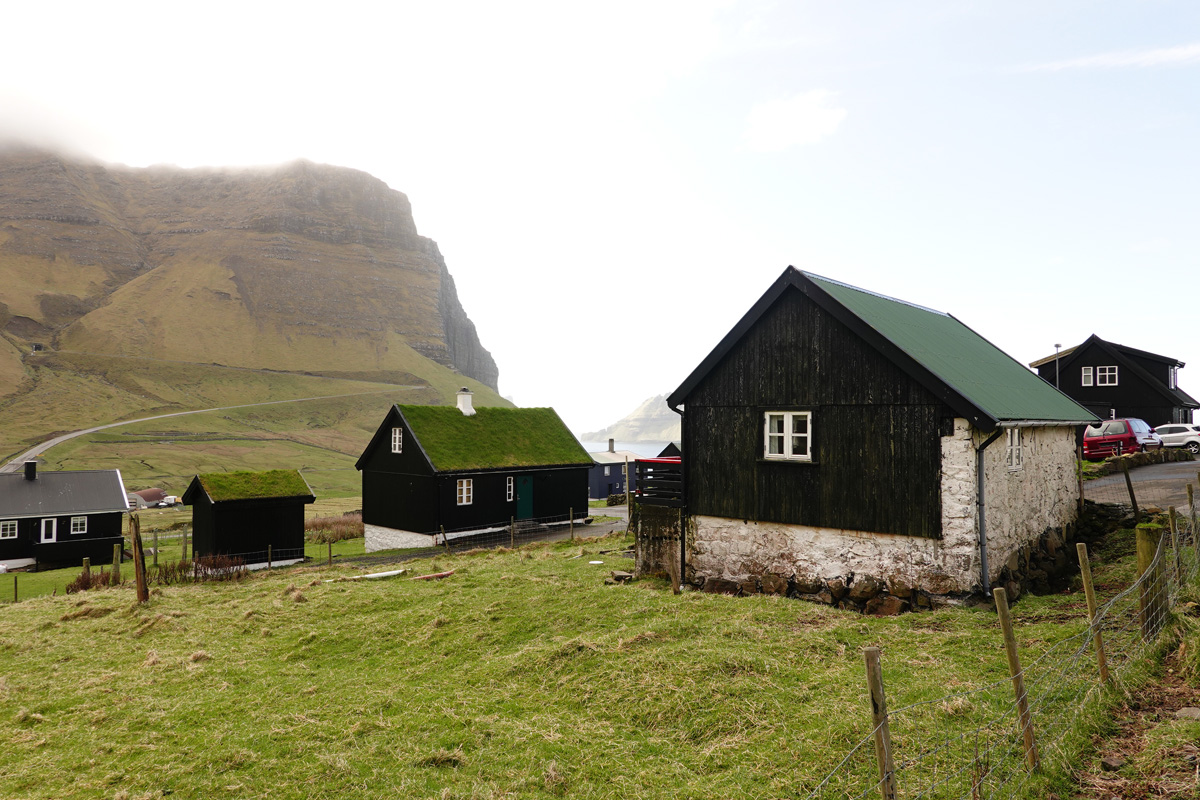 Mon voyage au village de Gásadalur sur l’île Vágar des Îles Féroé