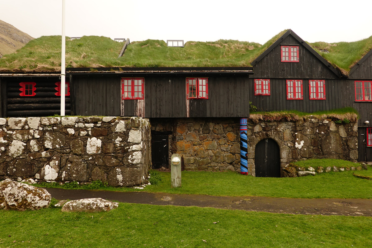 Mon voyage à Kirkjubøur sur l’île de Streymoy des Îles Féroé