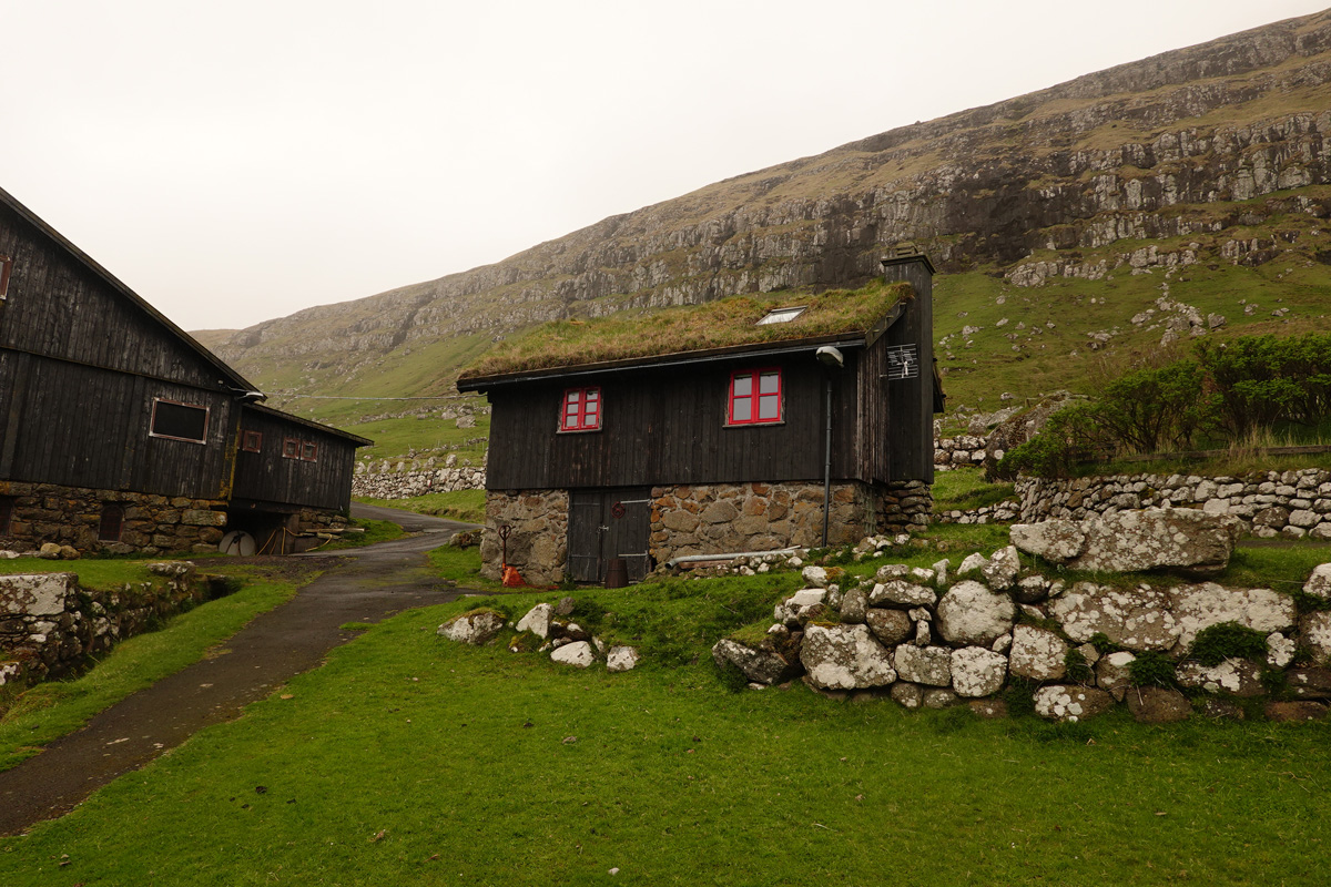 Mon voyage à Kirkjubøur sur l’île de Streymoy des Îles Féroé