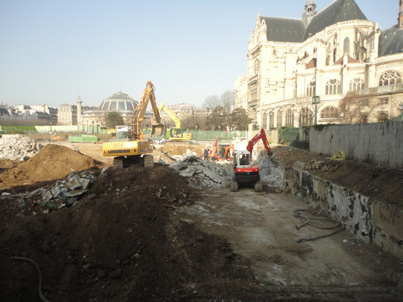 Démolition du Foruml des Halles